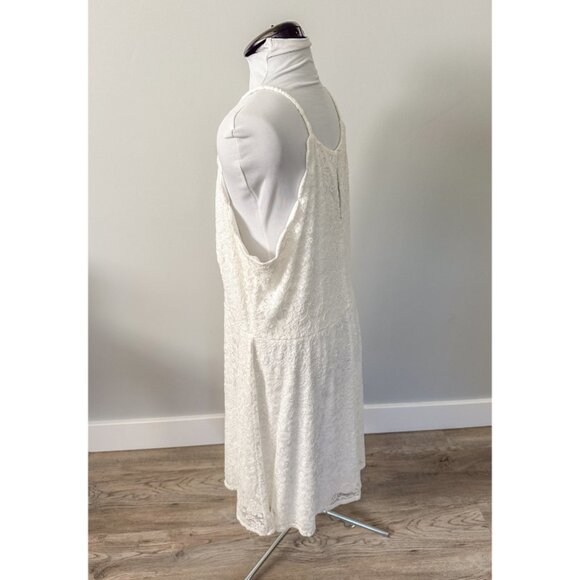 Fortune + Ivy White Lace Dress - Picture 8 of 8